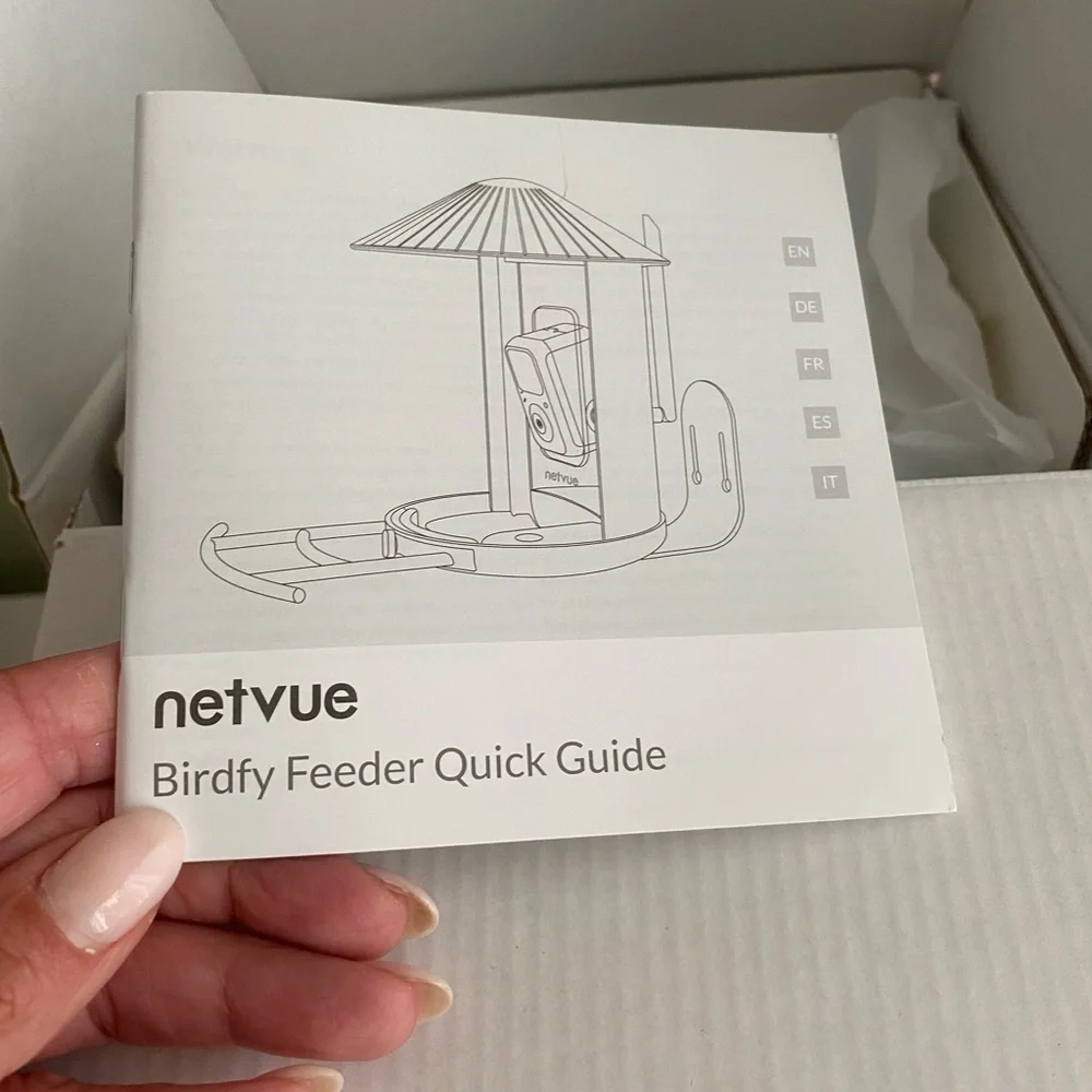 New in Box/Never used  Net-Vue Birdfy Smart Bird Feeder with Camera
